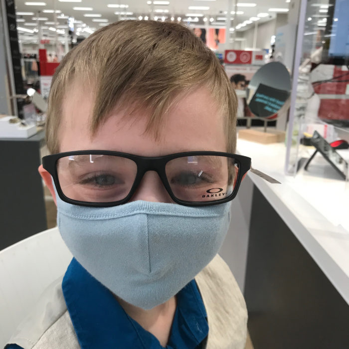 Wearing a mask at conference is one way to stay safe and healthy.